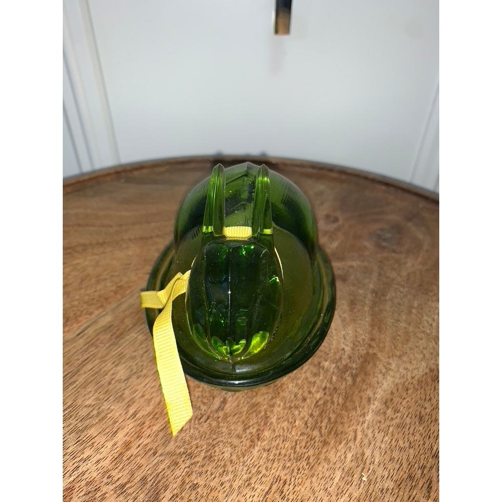 Vintage L.E. Smith Green Glass Rabbit on Nest Covered Dish Figurine